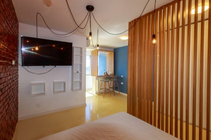 Iancului, vanzare garsoniera complet renovata, view spectaculos, comision 0%.